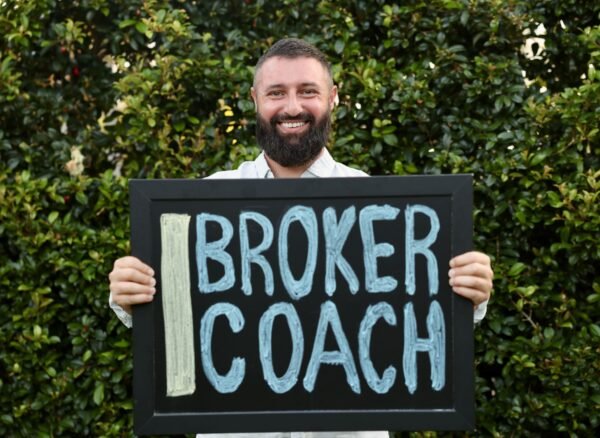 Broker Coach Sam Panetta 149A0976